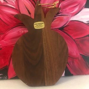 Ozark Walnut ware ware solid pineapple-collectible